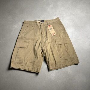 Levi’s Men’s Cargo Shorts Size 30 – New With Tags